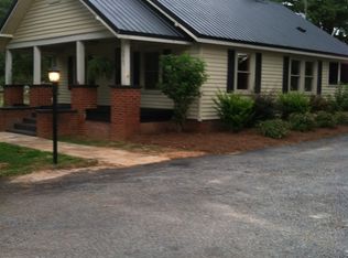 3965 Greenpond Rd, Gray Court, SC 29645