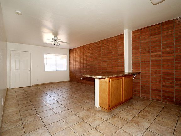 5th image of 707 W Rose Ln APT 14