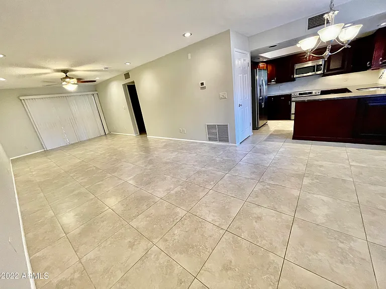 12212 N Paradise Village Pkwy S #104 — Photo 8