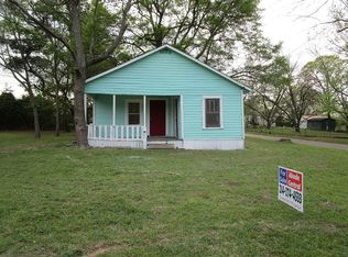 523 N Center St, New Boston, TX 75570