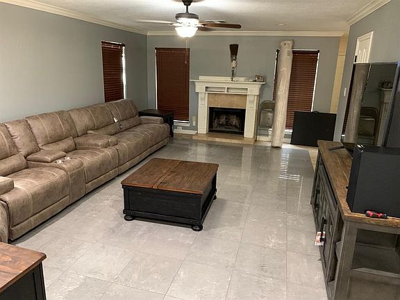 5th image of 15510 Appleridge Dr