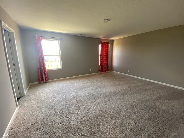 5668 Grosbeak Dr — Photo 17