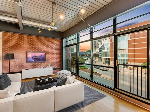 515 W Main St #201, Lexington, KY 40508