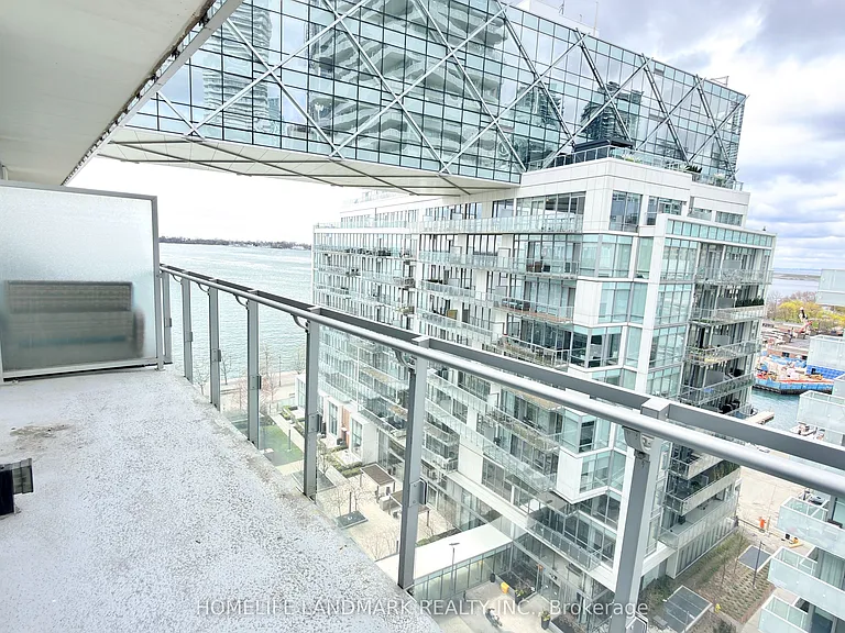 29 Queens Quay E #1026 — Photo 22