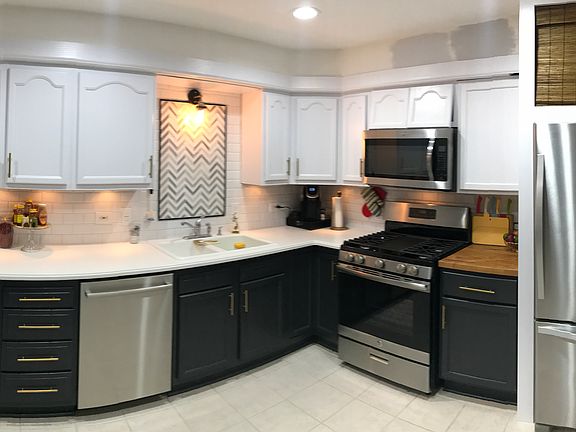 2nd image of 355 Bluff Ave APT 3B