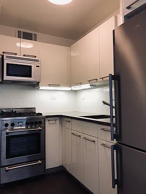 Rented by Oxford Property Group | media 3