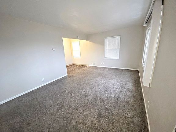 3rd image of 5617 E Parkwater Ave