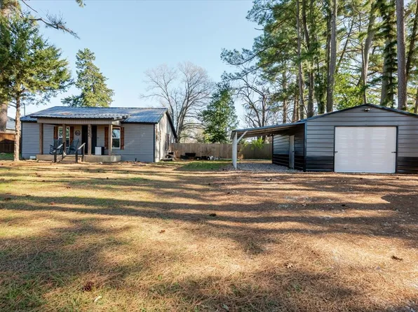 732 Ravine St, Emory, TX 75440