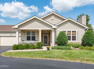 16611 Buckner Pond Way #16611, Crest Hill, IL 60403