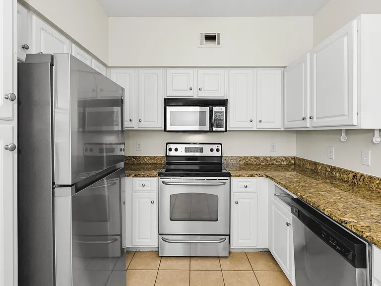 1810 E Palm Ave #5222 — Photo 11