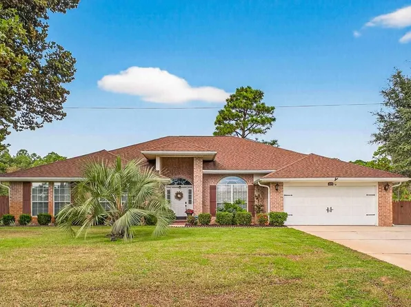 2379 Edgewood Dr, Navarre, FL 32566