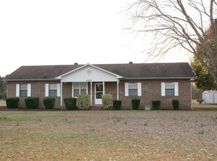 8383 Buck Mountain Rd, Dover, AR 72837