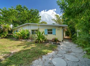 1276 Sperling Ct, Naples, FL 34103