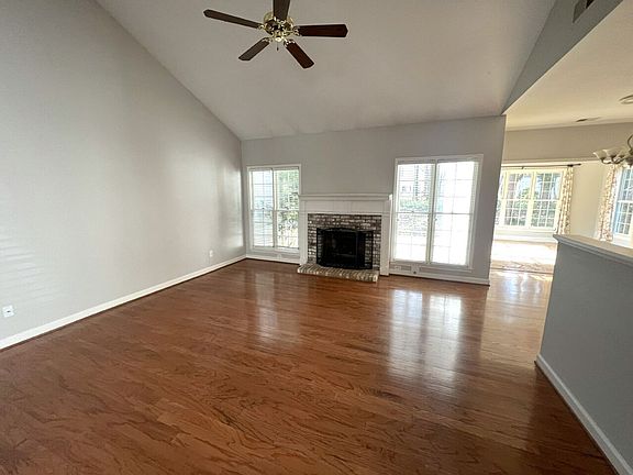 3rd image of 8601 Cedar Hollow Ln APT H
