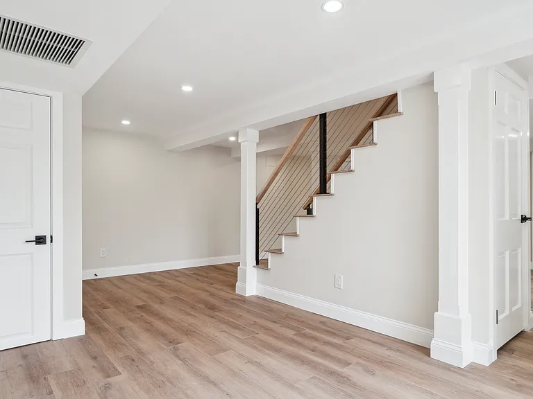 9 Richard Rd — Photo 8