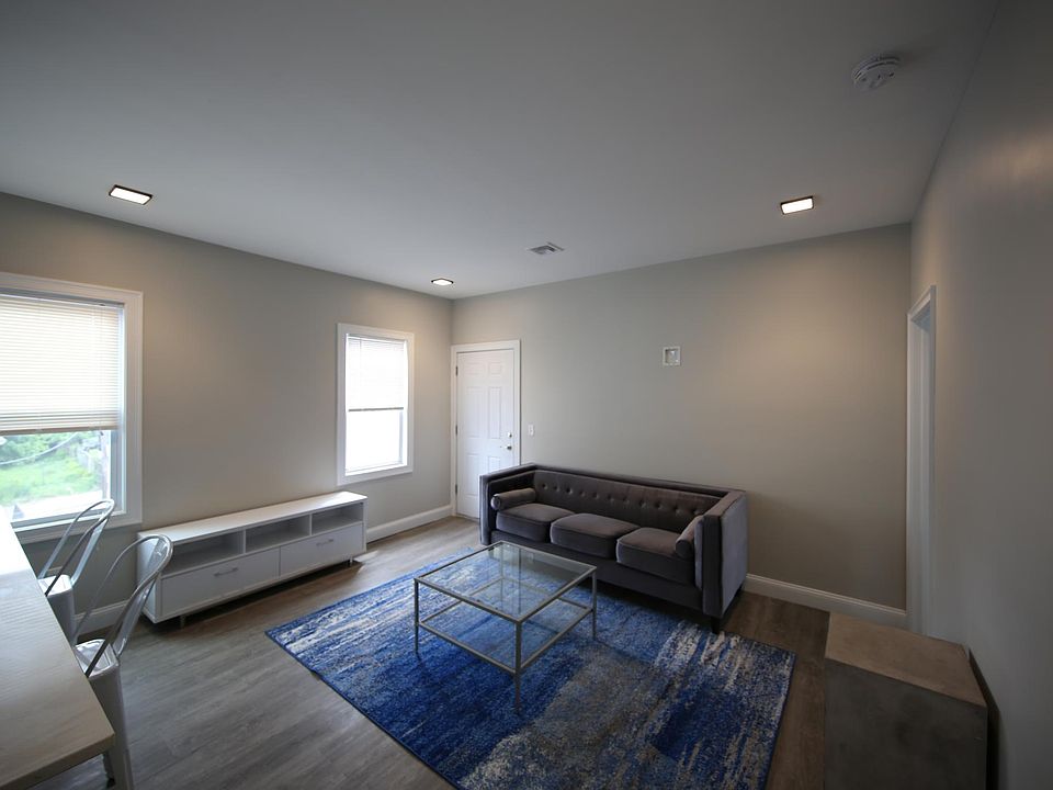 1st image of 14 Trenton St APT 4