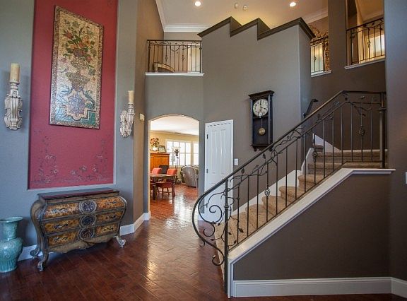 4th image of 1304 Retreat Way