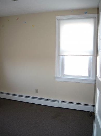 2nd image of 35 Massasoit Ave APT 3