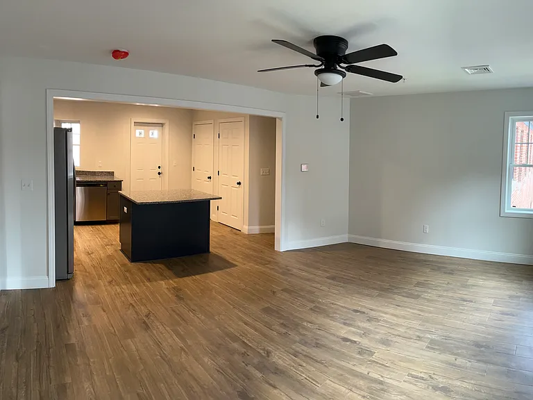 110 Broadway #C — Photo 10