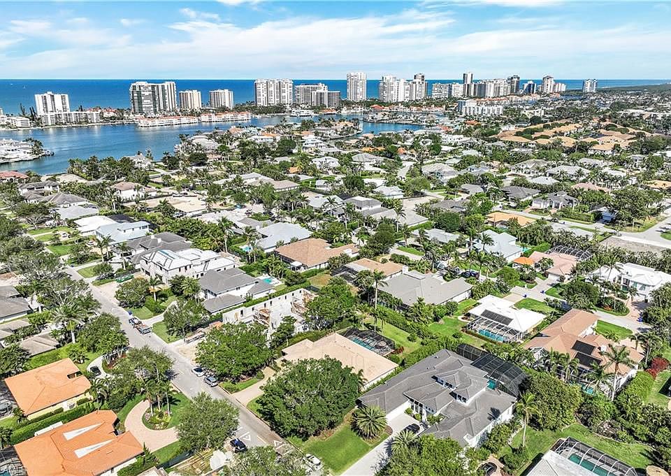 635 Anchor Rode Dr, Naples, FL 34103 Zillow