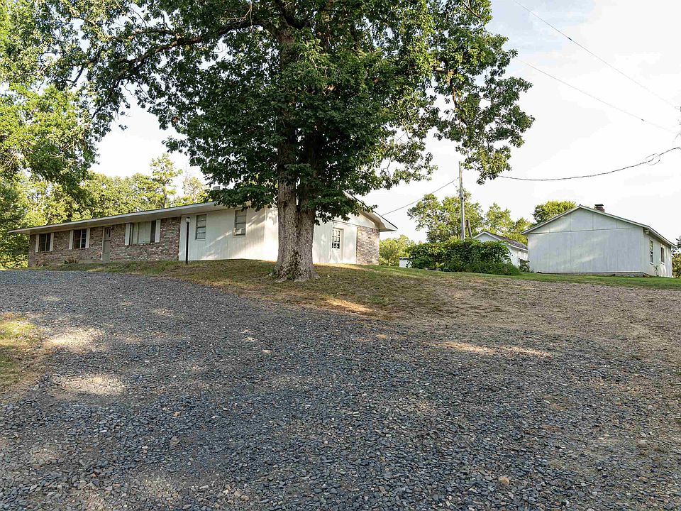 1st image of 131 Dove Ln
