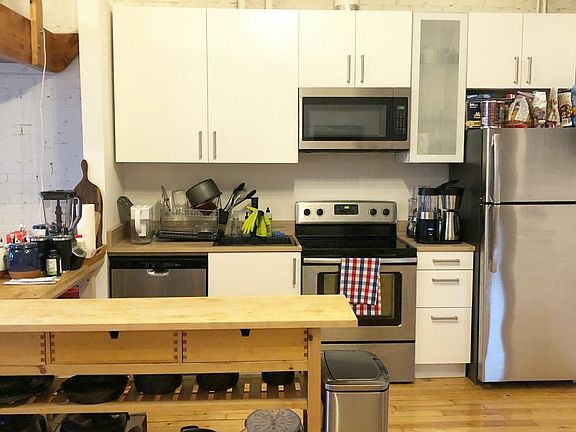 3rd image of 215 2nd Ave S #301