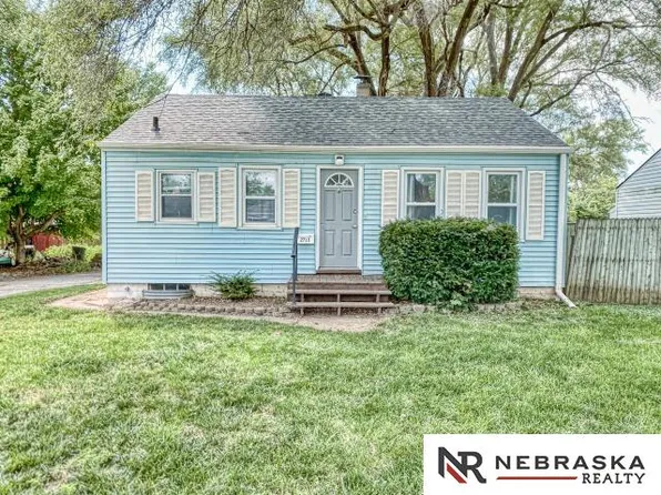 2710 Franklin St, Omaha, NE 68005