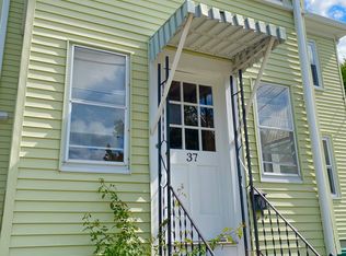 37-39 Walnut Ave #1, Norwood, MA 02062