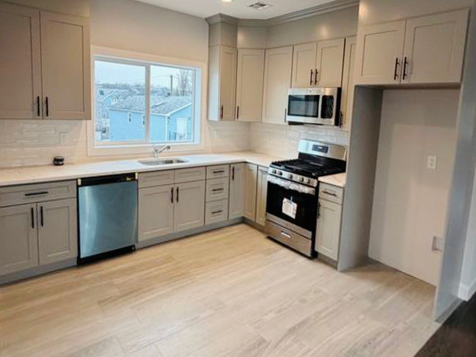 1st image of 19 Vulcan St #3-A