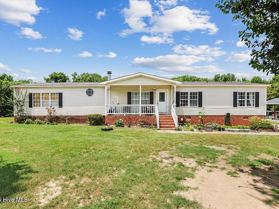 1st image of 113 Meadowcrest Drive