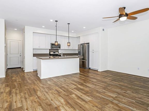 4th image of 514 Turnstone Ln