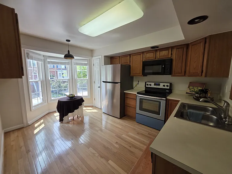 5730 Wood Creek Ln — Photo 4