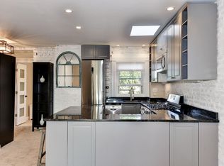 828 D St SE UNIT D, Washington, DC 20003