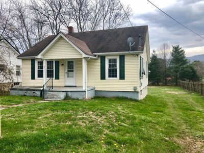 215 W Ridge Rd, Wytheville, VA, 24382