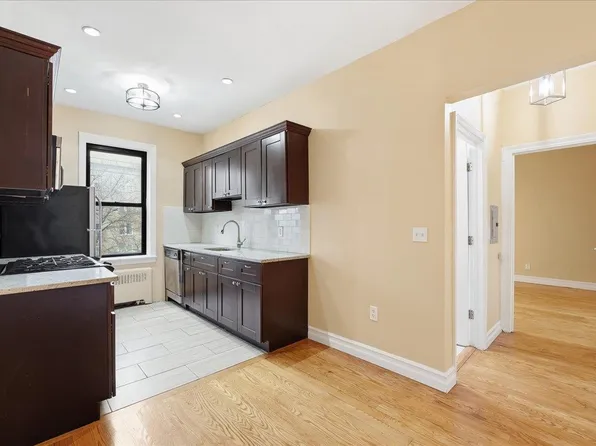 6035 Blvd East image 10 of 18