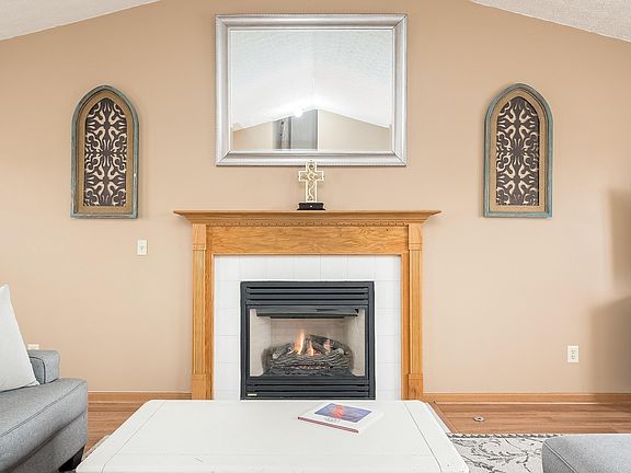 5th image of 8498 Old Ivory Way