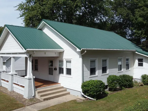332 W Walnut St, Argos, IN 46501