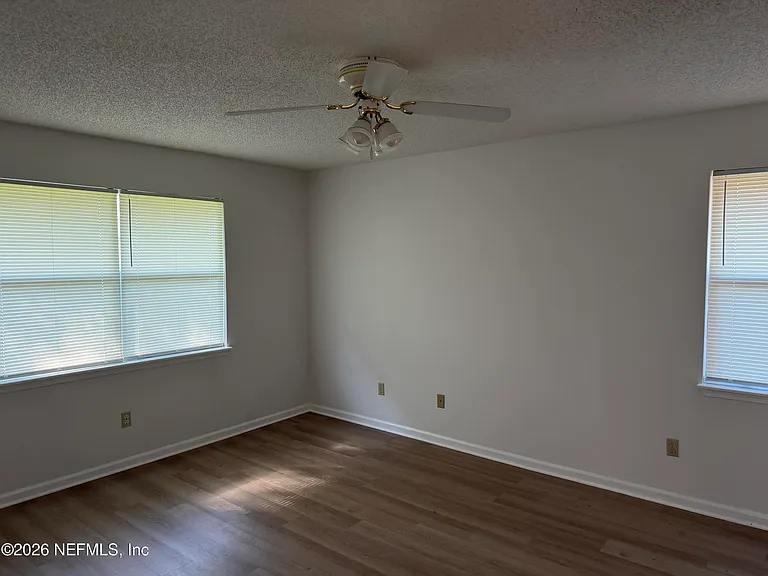 2049 Whitney Nicole Ln — Photo 7