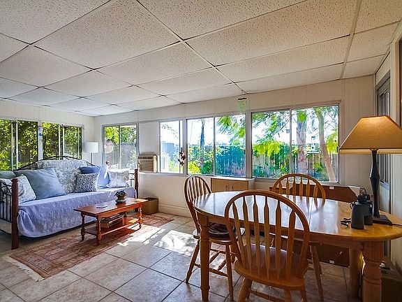 2nd image of 4555 Beverly Glen Dr