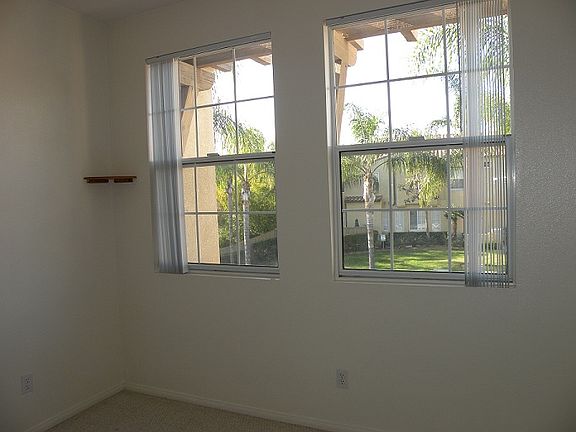 4th image of 11840 Miro Cir