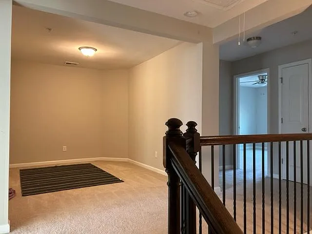 1235 Foxcroft Ln — Photo 13