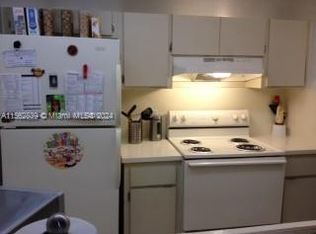 Las Vistas At Doral Condo, Doral, FL 33166