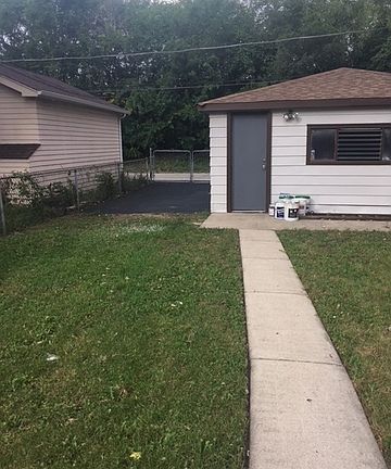 3rd image of 108 Frederick Ave