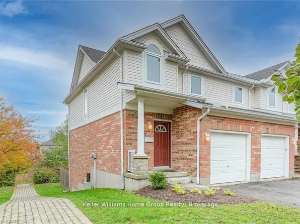 151 Clairfields Dr E #23, Guelph, ON N1L 1P5