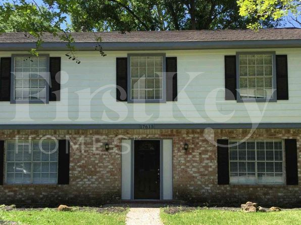 17615 Tall Cypress Dr