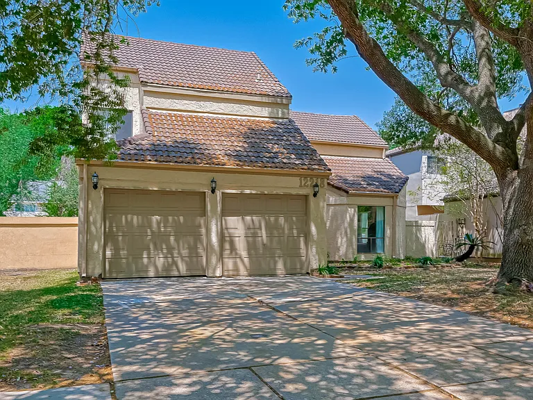 12218 Brighton Ln — Photo 20