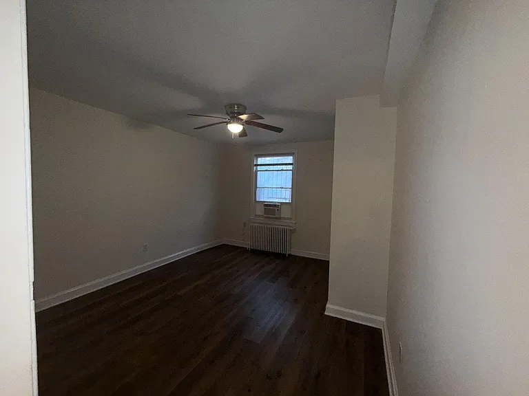 102 O St SW #1 — Photo 5
