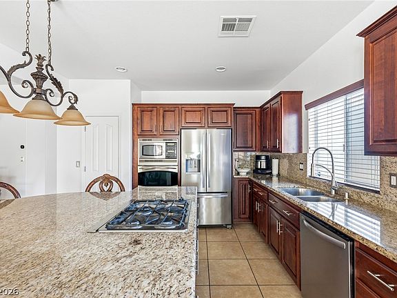 2nd image of 5903 McLennan Ranch Ave