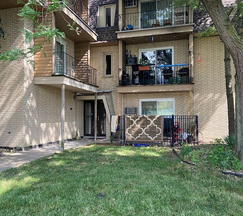 1st image of 10440 S Mayfield Ave #3B