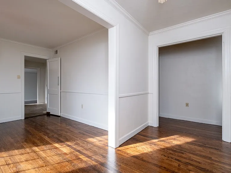 505 Skyline Dr — Photo 13